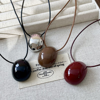 Collares de Moda con Colgante, Cuentas Ovaladas de Resina, Cadena Larga, Joyería para Mujer, Pieza Elegante, Hecho en China, para Uso Casual