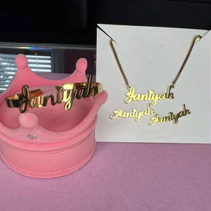 Set di Gioielli in Oro per Bambine con Nome Personalizzato, Collana con Ciondolo, Orecchini e Bracciale con Lettera in Stile Gotico Inglese, Orecchini e Collana per Bambini OEM all'Ingrosso - Product Image 5