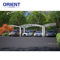 Abri de voiture extérieur en aluminium avec toit en polycarbonate