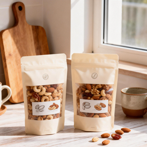 Bolsas personalizadas de pie con ventana y cremallera de papel de aluminio <span class=keywords><strong>para</strong></span> envasado de snacks, galletas, frutos secos y alimentos - Product Image 1