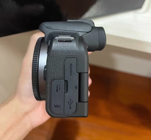 กล้องดิจิตอลแบบพกพาใช้ R10กล้องบันทึกวิดีโอ4K 60fps มิเรอร์เลส - Product Image 5