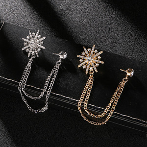 Spilla da Uomo alla Moda in Lega con Cristalli a Forma di Stella a Otto Punte, Catena con Nappine, Accessori per Abiti, Semplice Corsage con Diamanti - Product Image 3