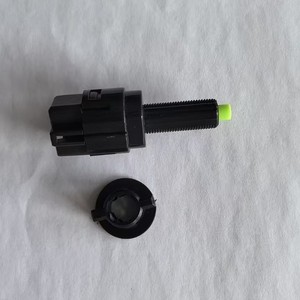 Interruptor de Luz de Freno para Honda e Isuzu 36750-SMA-003 8-98140487-0 12V DC Fabricante Original - Product Image 3