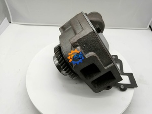 ปั๊มน้ำเครื่องยนต์ดีเซล PC200-6  E300B  330 330L 350L อะไหล่เครื่องจักรก่อสร้างรถขุด  6209-61-1100  2W8001 - Product Image 2