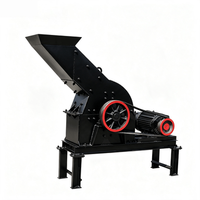 Concasseur à marteaux diesel, broyeur à marteaux 1-3t/h 7.5kW, mini-concasseur à économie d'énergie pour l'exploitation minière à distance, usage intensif PC200x300