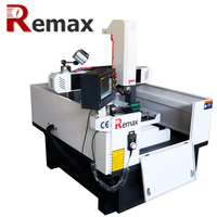 Gravure de moules 4040 fraiseuses cnc 4 axes ATC 6 outils machine cnc en métal avec broche BT30