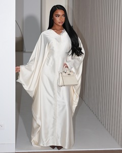 Abaya en <span class=keywords><strong>satin</strong></span> chatoyant à manches chauve-souris, robe de luxe islamique musulmane de Dubaï pour femme, Kaftan, Kebaya, <span class=keywords><strong>Djellaba</strong></span>, Robe Femme - Product Image 3