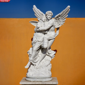 Statua a Grandezza Naturale in Marmo Beige della Famosa Scena del Bacio tra Psiche e Cupido - Product Image 6