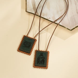 Giuceluck לוגו מותאם אישית שרשרת תליון ילדים בסגנון דתי של אותיות עור התנ "ך - Product Image 3