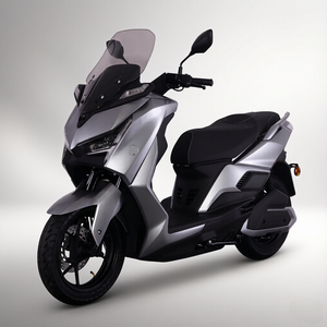 Scooter de 2000W, 60 km/h, 75 km de Autonomía, Batería de Litio Extraíble de 27 Ah, Motor sin Escobillas, Suspensión Completa, Frenos de Disco - Product Image 2