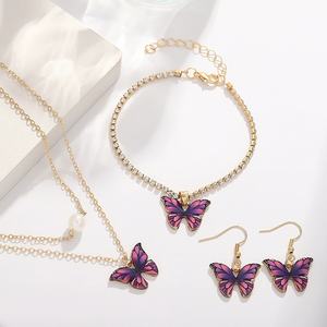 Joli adolescent Imitation perle papillon diamant mode résine époxy processus tour de cou haute couture soeur filles enfants ensemble de bijoux - Product Image 4