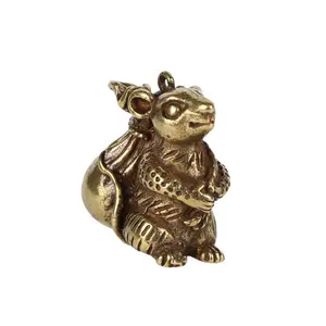 Brass purse mouse key chain pendant antique play small bronze zodiac mouse brass pendant.