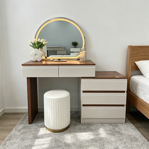 Coiffeuse moderne en bois avec miroir éclairé et tiroirs de rangement pour chambre à coucher - Product Image 1