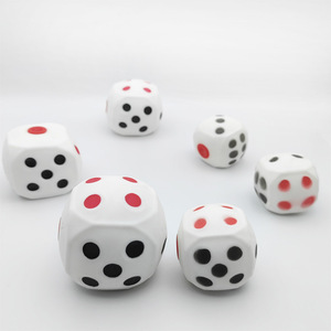 Jouet Squishy en forme de dés à remontée lente, avec motif à pois réaliste, gadget anti-stress à presser pour enfants et adultes - Product Image 4