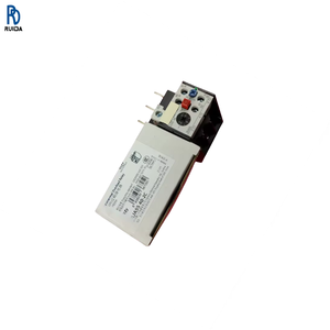 เซ็นเซอร์ควบคุม PLC รีเลย์ป้องกันความร้อนเกินพิกัด ของแท้ใหม่เอี่ยม รุ่น 3UA5540-2C - Product Image 1