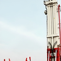 Plateforme de forage pétrolière montée sur camion Wealth à vendre – Équipement de forage de puits en acier inoxydable