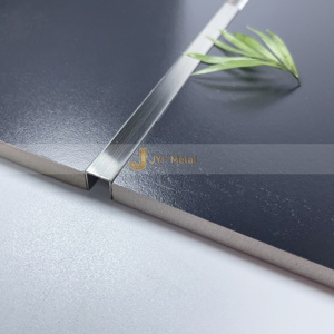 Profilé de finition en U en acier inoxydable brossé moderne EX733, bande décorative en laiton pour panneaux de meubles d'appartement - Product Image 4