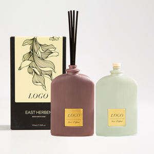 Nuovo Stile <span class=keywords><strong>Diffusore</strong></span> di Fragranza <span class=keywords><strong>per</strong></span> Ambienti 100ml Profumo Floreale Olio Essenziale <span class=keywords><strong>per</strong></span> Bagno Set <span class=keywords><strong>Diffusore</strong></span> a <span class=keywords><strong>Bastoncini</strong></span> <span class=keywords><strong>per</strong></span> Casa - Product Image 1