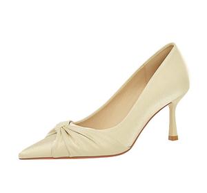 New Korean-style Evergreen Fashion Trend Wedding <b>Shoes</b> <b>for</b> <b>Women</b> Breathable <b>Platforms</b> Bride <b>Shoes</b> - Product Image 1