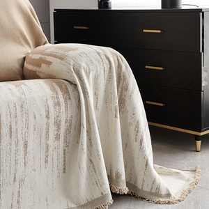 Funda de Sofá Nórdica Simple de Chenilla Color Caqui Glaciar, Estilo de Lujo Ligero, Universal para las Cuatro Estaciones, Antiarañazos para Gatos - Product Image 2