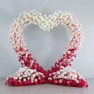 Новый дизайн: Арка из искусственных роз в форме сердца (розовые и белые) для декора свадебного фона и оформления предложения руки и сердца - Product Image 1