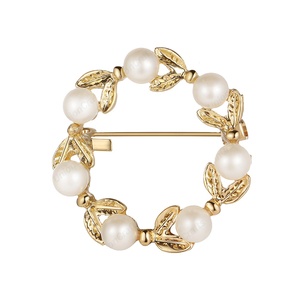 Broches et épingles de luxe en métal pour vêtements, hijab, couronne, personnalisées avec strass et perles, pour hommes et femmes - Product Image 1