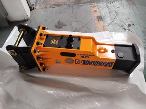 Martillo Hidráulico Amarillo para Excavadora, Modelo SB40, Tipo Caja Silenciosa, para Excavadoras de 4.0-7.0 Toneladas, 295 kg - Product Image 5