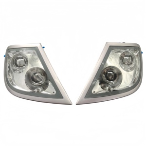 Pièces de système d'éclairage de camion de haute qualité 1784822 1784823 Lampe supérieure Lampe spot pour camion DAF XF105 XF106 XF530 - Product Image 3