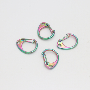 Venta al por mayor de lujo <span class=keywords><strong>Metal</strong></span> langosta hebilla llavero juguetes <span class=keywords><strong>12mm</strong></span>-35mm silicona langosta gancho con característica fuerte - Product Image 4