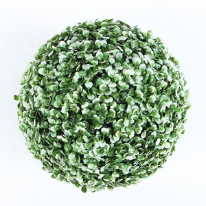 Palla di erba artificiale Milan, siepe verticale di bosso, palla di piante 5 10 15 20 25 30 35 40 45 50cm ID Plastica Per tutte le stagioni - Product Image 4