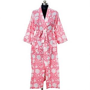 Peignoir Kimono Indien Fait Main 100% Coton Écologique à Motif Floral avec Poches Avant – Robe de Chambre et Vêtement de Nuit Haut de Gamme en Gros - Product Image 1