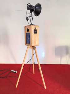 Location de photomaton de mariage en bois haut de gamme - Photomaton double face pour iPad avec haut-parleur <span class=keywords><strong>Marshall</strong></span> - Product Image 3