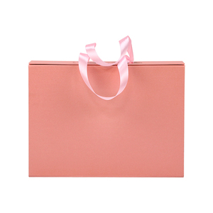 Tùy Chỉnh Lớn Cứng Nhắc Giấy Quà Tặng Bao Bì Sang Trọng Hot Pink Magnetic Có Thể Gập Lại Hộp Với Ribbon <span class=keywords><strong>Rope</strong></span> Xử Lý - Product Image 4