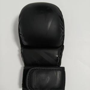 Gants <span class=keywords><strong>de</strong></span> <span class=keywords><strong>boxe</strong></span> en cuir PU gagnants Gants d'entraînement imperméables confortables imprimés pour l'entraînement <span class=keywords><strong>de</strong></span> gymnastique <span class=keywords><strong>de</strong></span> compétition MMA - Product Image 3