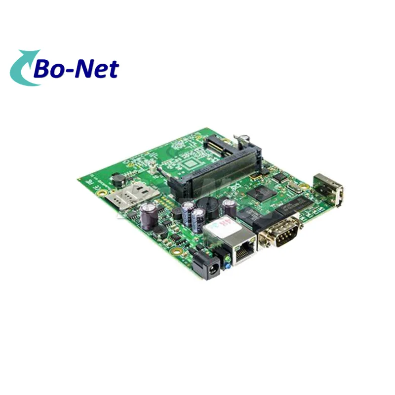 RB411U — port USB 2.0 pour connexion d'une carte 3G, un port mini ipcie pour la connexion d'une carte routeur