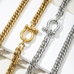 YF5118 <span class=keywords><strong>Collana</strong></span> Maglia Cubana in Acciaio Inossidabile Lucidato Placcato Oro 18K, Impermeabile, Anallergica, con Chiusura a <span class=keywords><strong>Ferro</strong></span> <span class=keywords><strong>di</strong></span> <span class=keywords><strong>Cavallo</strong></span>, Alta Qualità - Product Image 4