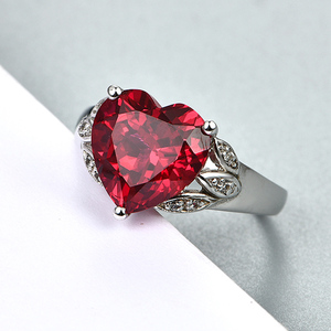 <span class=keywords><strong>Anelli</strong></span> Solitari a Cuore con <span class=keywords><strong>Rubino</strong></span> Rosso da 4,5 Carati <span class=keywords><strong>in</strong></span> Argento Sterling 925 per Donne, Gioielli per Matrimonio e Fidanzamento - Product Image 3