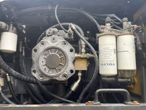 Excavadora Volvo EC480DL Usada de 48 Toneladas, Nivel 3, Sin DEF, con Bomba y Engranajes para la Eliminación de Carga Superior en Minas de Gran Profundidad - Product Image 5