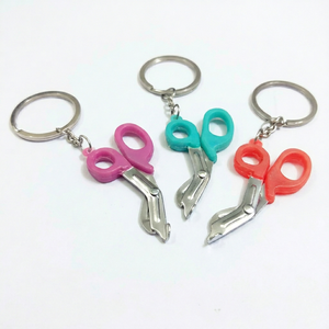 Tijeras Quirúrgicas Mini Utilitarias NCD Medical Prestige con Llavero |   Tijeras para Vendajes de Acero Inoxidable Negro para Enfermeras - Product Image 1