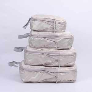 Sac de rangement cosmétique numérique en polyester quatre pièces, à poignée souple, étanche, avec fermeture éclair, pour voyage, et cubes de rangement pour vêtements - Product Image 4