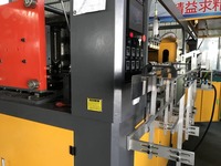 Machine de soufflage semi-automatique à bas prix LGD-2-15 pour la fabrication de bouteilles d'eau en PP/PET, avec contrôle PLC et moteur de pompe