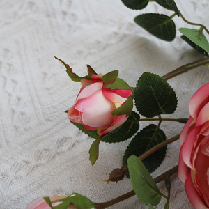 Flores Artificiales de Seda, Rama Larga, Rosa Feliz, Decoración Suave para Sala de Estar, Mesa de Comedor, Interior de Tienda, Arte Floral Simple de Fábrica - Product Image 3