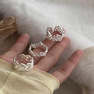 S925 Pure Silver Hollow Lace <b>Flower</b> Ring High-End Retro INS Style Layered Geometric Platinum Jewelry with <b>Sweet</b> Niche Design - Product Image 3