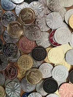 Jetons de Poker en métal bon marché en gros d'usine et jetons de jeu d'arcade pièce de monnaie anglaise de jeton de poussoir pour des jeux d'amusement