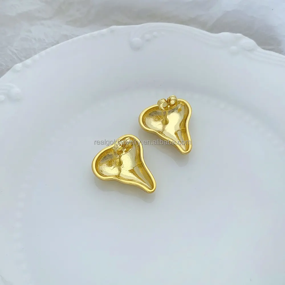 Cute Heart Shape Brass Earring Hollow Design Au750 Gold Color Plate Earring Hot Sale Brass Jewelry For Woman Wholesale