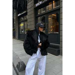 Manteau long en fourrure EVA noir avec décoration vintage, trench-coat slim grande taille Poni - Product Image 3