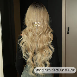Parrucca da donna in stile europeo americano per capelli lunghi e ricci Color oro per il tè grandi onde parte centrale frangia parrucca di calore - Product Image 3
