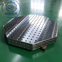 Table de soudage modulaire flexible 3D disponible en OEM, plateforme de soudage à haute planéité pour le traitement de tous types d'objets métalliques