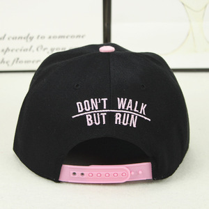 Casquette Snapback Unisexe Camouflage Rose Noir Décontractée en Polyester Coton Toile Broderie - Product Image 4
