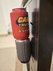 Porte-bouteille isotherme en néoprène personnalisé avec logo pour la bière, idéal pour les événements promotionnels d'entreprise en Australie - Product Image 4